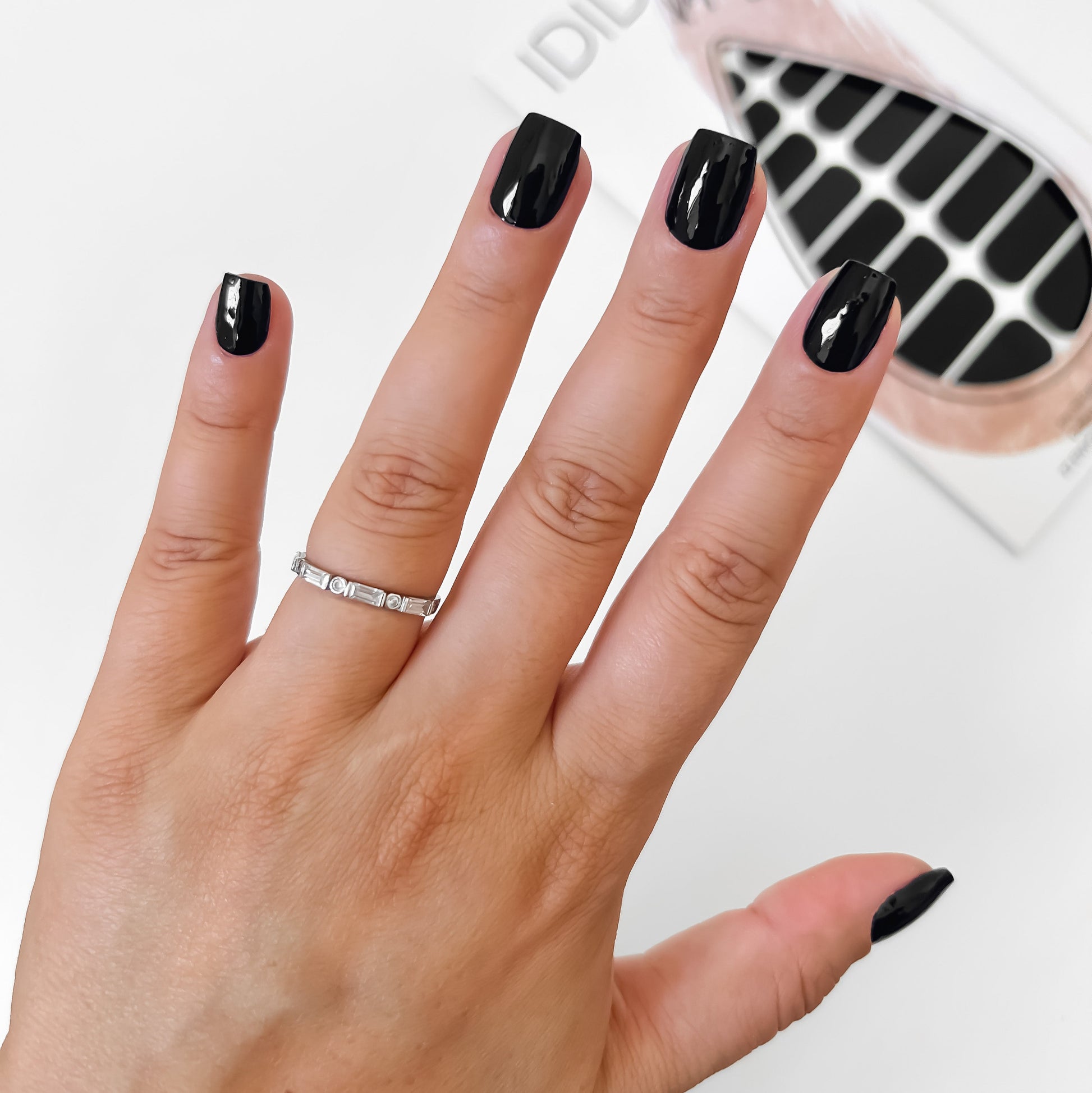 Blackout (Glossy) - ididanail