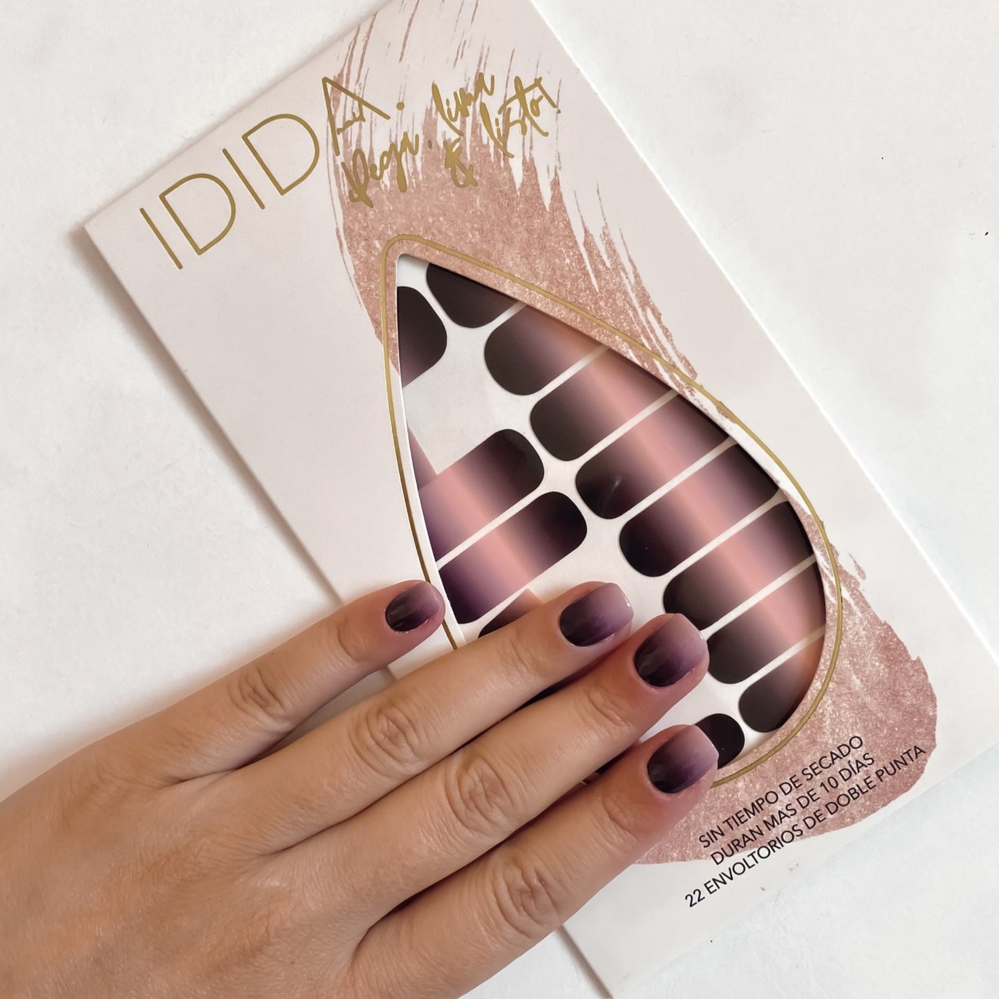 Burgundy Ombré - ididanail