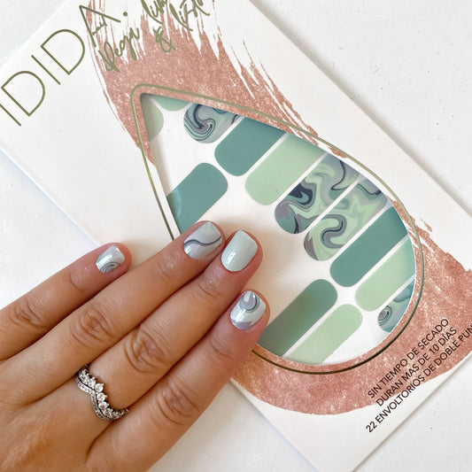 Swirl With Me - ididanail