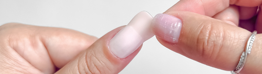 Uñas de gel adhesivas: qué son, cuánto duran y si realmente funcionan